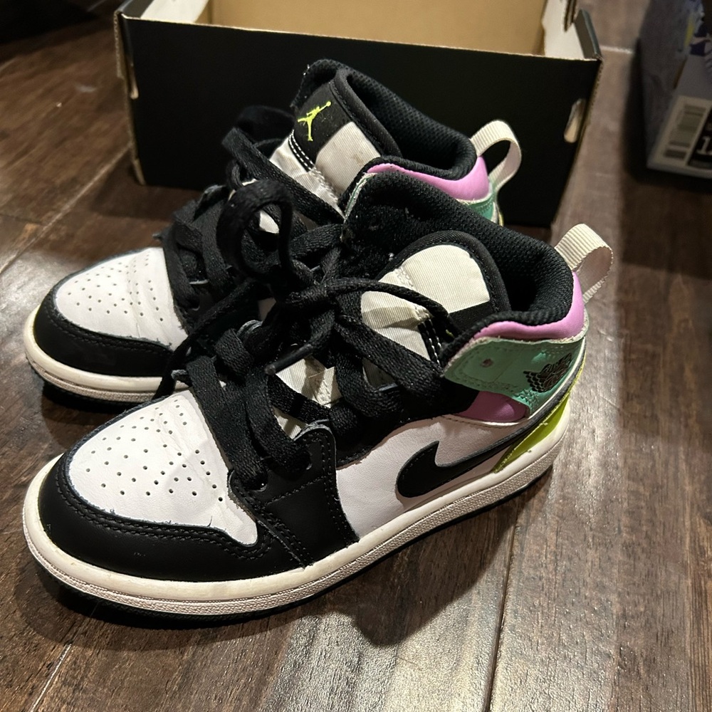 Jordan 1